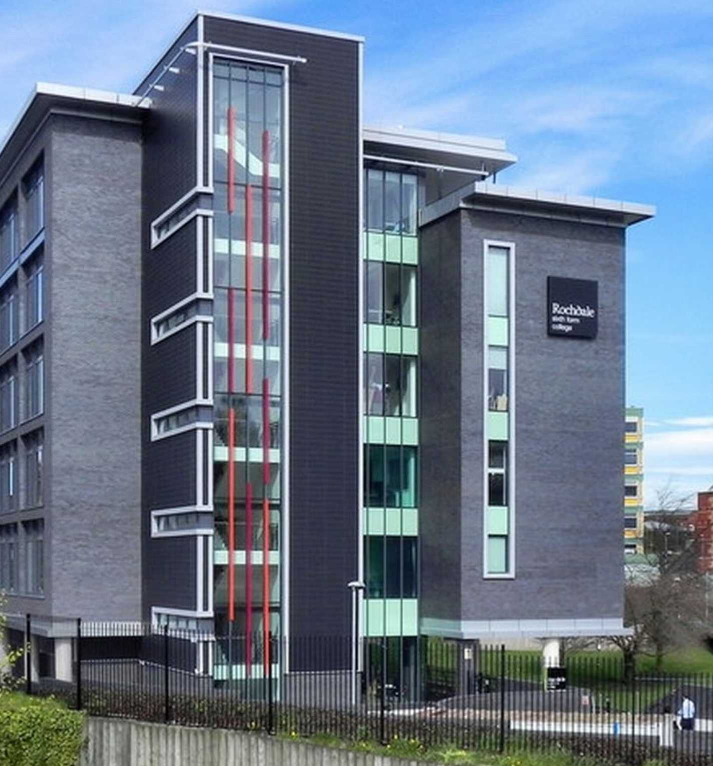 rochdale 6thform image